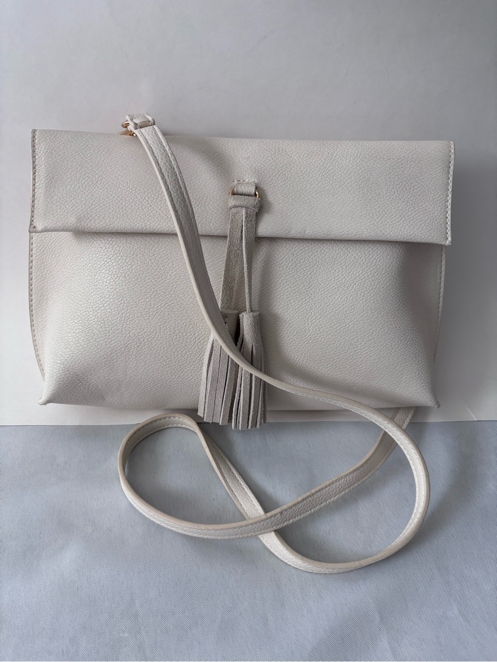 Anthropologie Street Level Cream Crossbody Bag Vegan Leather with Suede tassel